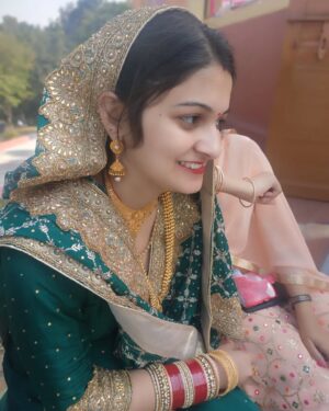 Muskan Thakur Instagram - ❣️💚❣️
#ootd #punjabi #himachali #suit #girl #popular #trending #explore