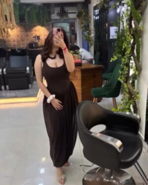 Naazuk Madan Lochan Instagram - Good night 🤎
.
.
.
.
#naazukmadanlochan👑 #naazuklochan #naazuk #naazukangel #picoftheday #pics #explorepage #explore