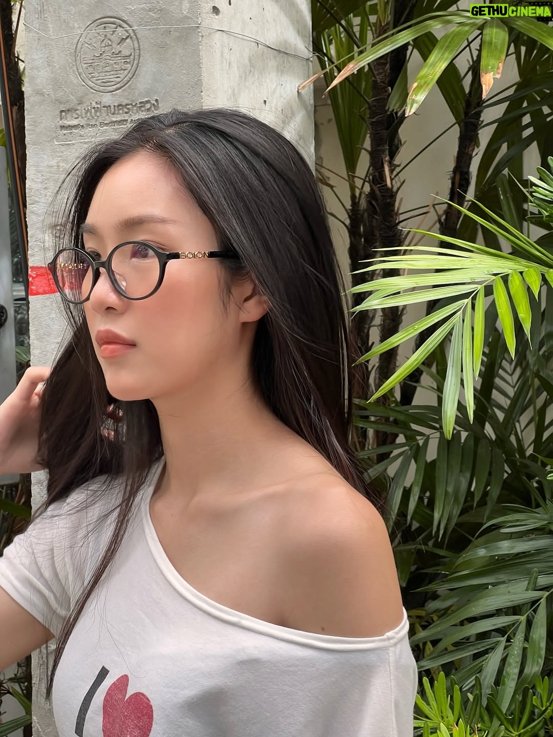 Nachcha Chuedang - 18.7K Likes - I ❤️ Bangkok

#boloneyewearth #boloneyewear #BolonSS25 #sightunstoppable