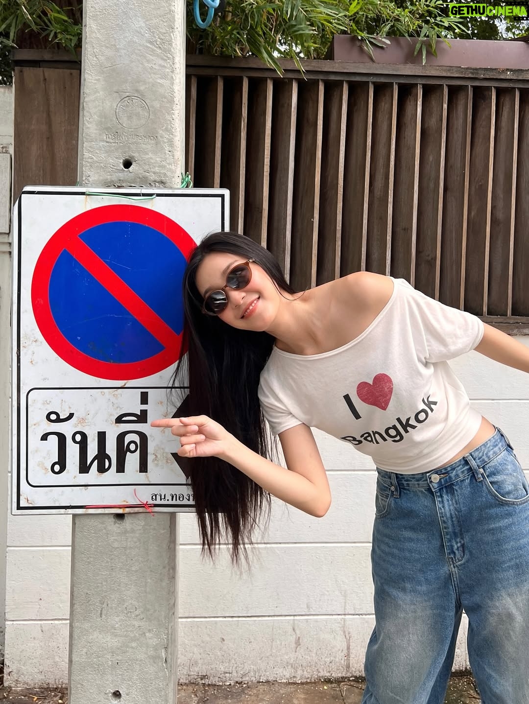 Nachcha Chuedang - 18.7K Likes - I ❤️ Bangkok

#boloneyewearth #boloneyewear #BolonSS25 #sightunstoppable
