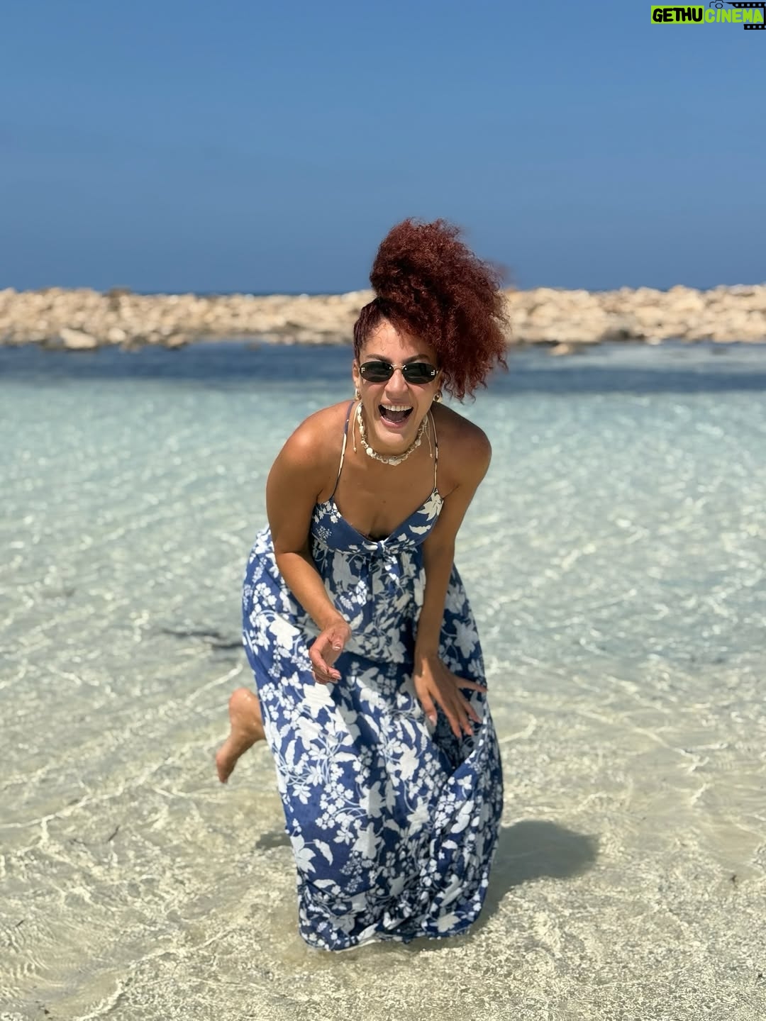 Nada Moussa - 7.2K Likes - 💙🐟☀️🍉⛱️🔮