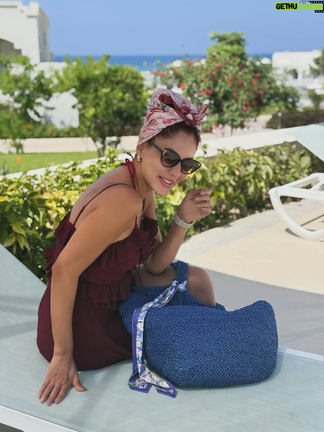 Nada Moussa - 13.2K Likes - Luxury, serenity, and world-class hospitality right here on Egypt’s North Coast 🇪🇬✨

Cleopatra Sidi Heneish is truly a masterpiece. Every detail, every view, every moment… flawless.

It makes me incredibly proud to see this level of excellence in Egypt. @cleopatrasidiheneish 

#cleopatrasidiheneish #sidiheneishmagic #forbestravelguide