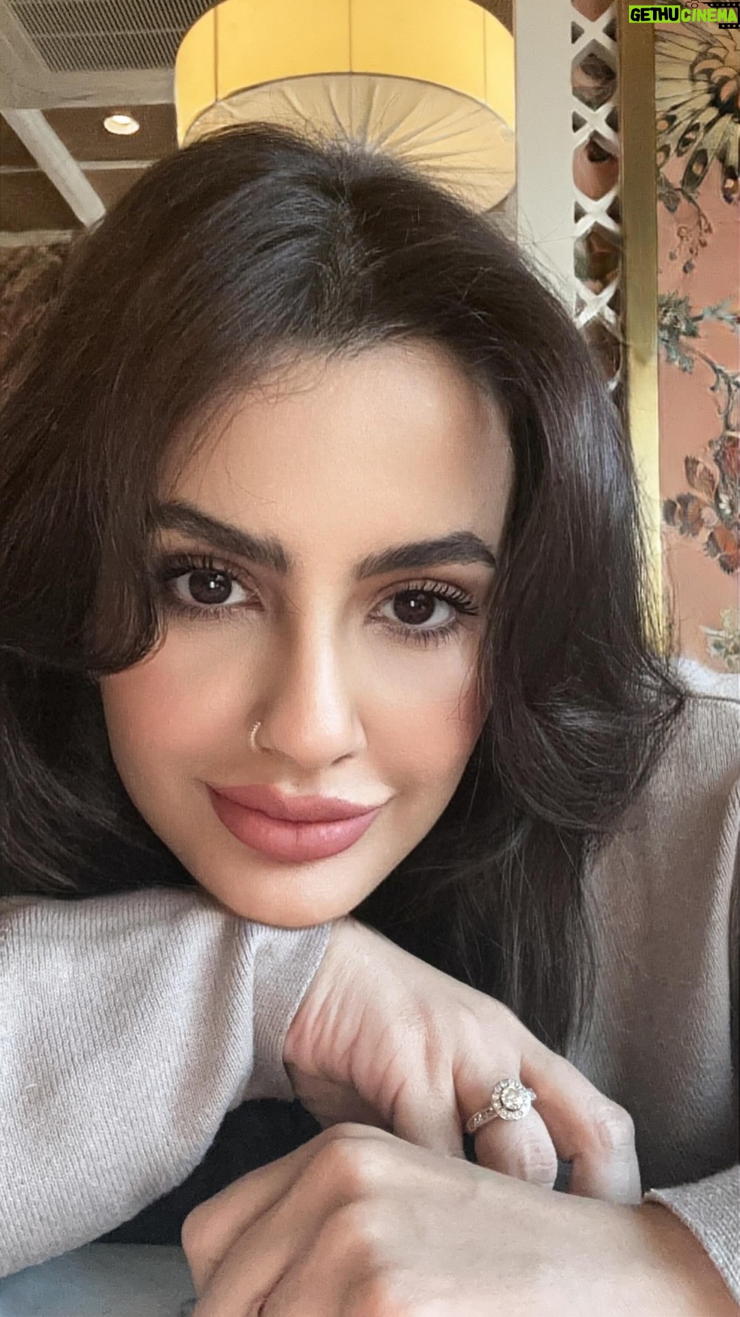 Nadine Das - 184 Likes - حبي لها رغم الظروف القاسيه رغم المحن 🇾🇪