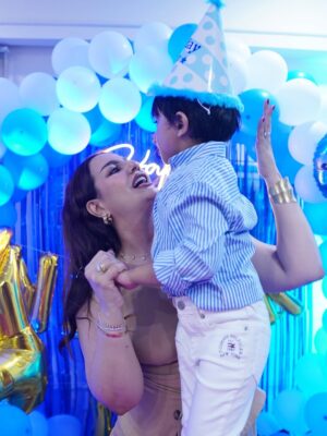 Nadine Das Instagram - Happy Birthday to the light of my life, my precious son! Watching you grow into the kind, curious, and strong person you are today fills my heart with pride and joy every single day. You bring laughter to every moment, and your smile brightens even the darkest days. I am so proud of you, and I feel so lucky to be your mom May this year bring you happiness, success, and endless adventures. Keep dreaming big and never forget how deeply you are loved. 💙

كل عام وأنت النور اللي نوّر حياتي، كل عام وأنت أجمل هدية من ربي.
يا ابني الغالي، في يوم ميلادك، أتمنى لك عمر مليان سعادة، وصحة، وتحقيق لكل أحلامك.
كبرك فرحة قلبي، وابتسامتك أغلى من الدنيا كلها.
أدعيلك من قلبي إن الله يحفظك ويبعد عنك كل شر، ويخليك لي طول العمر.
كل سنة وأنت سبب سعادتي، ونبض روحي، وأغلى ما أملك