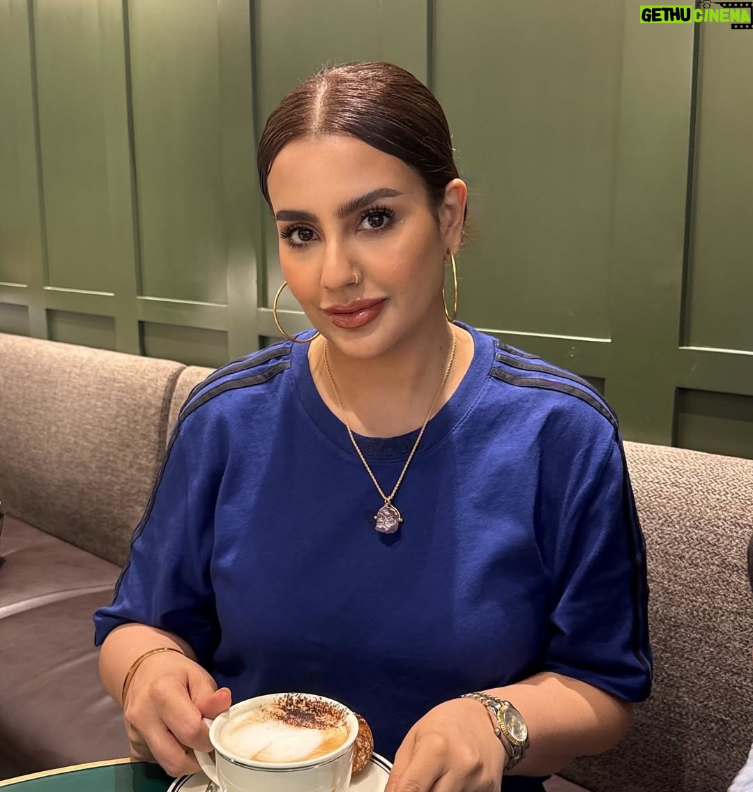 Nadine Das - 90 Likes - Casual day with family