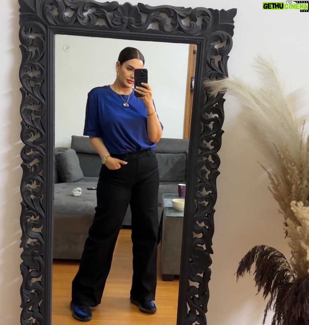 Nadine Das - 90 Likes - Casual day with family