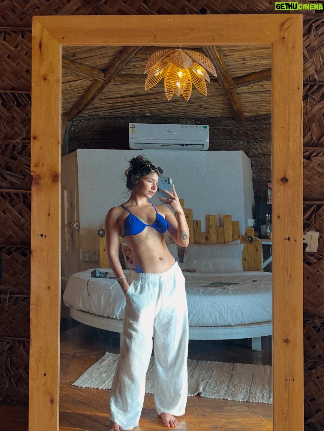 Naina Uttam - 6.6K Likes - That’s what sea said🧜🏼‍♀️🌊🐚