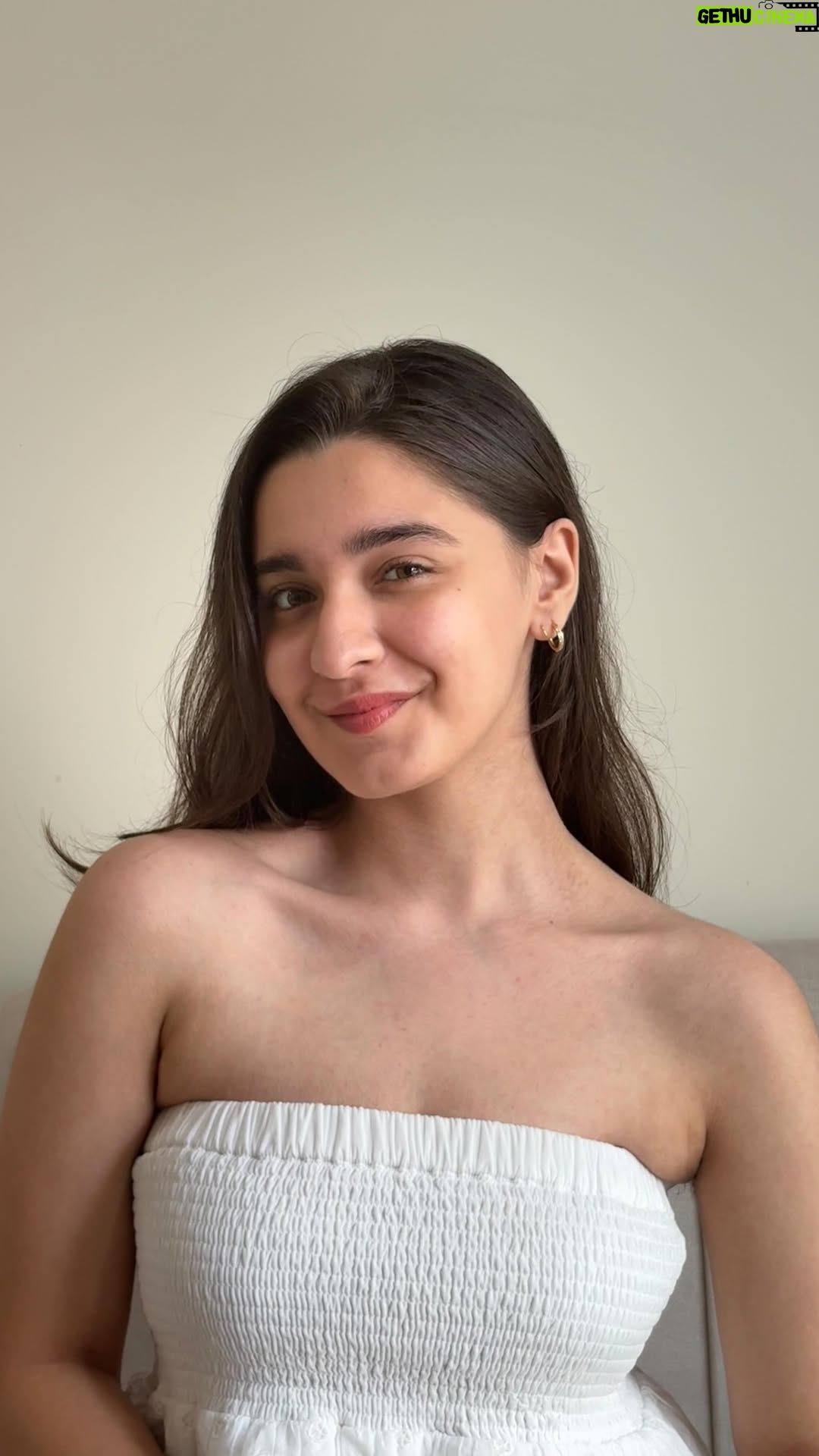 Naisha Khanna - 84.1K Likes - ✨ 50–90% OFF   10-min delivery = DREAM DEALS ✨
From electronics to beauty & kitchen must-haves — it’s all LIVE right now on @instamart Quick India Movement 🛒🚀
Hurry, sale ends 28th Sept — shop before it’s gone! 🔥

#QuickIndiaMovement #Instamart #MegaSale #10MinDelivery