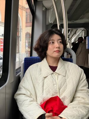 Nam Ji-hyun Instagram - 생일 축하해주신 모든 분들 감사합니다🎉🫶🥳
일상 사진을 드리고 싶은데
올해는 전부 드라마촬영 일상밖에 없어서
작년 미공개 뮌헨 사진을 준비해보았습니다🤭
모두 환절기니 감기 조심하시구 건강하세요💙💙💙