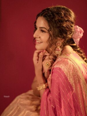 Namratha Gowda Instagram - ✨

Outfit: @radheysdesignerstudio 
Makeup and hair: @makeoversbyamitha_lekha 
Sourced by: @likitha_suresh_ 
Jewellery: @velvetboxby 
Shot by: @umesh__photography___
