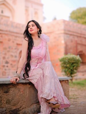 Nancy Arora Instagram - When God sends a replacement, you forget everyone who left…🤍🪬

Outfit by @ethnicwearby_meet 🌸

.
.
.

#trendingnow #explorepage #instadaily #dailypost #inancyarora #fashionblogger #likesforlike #fashionmodel #dailypost #lifestyle  #foryou #traditional #look