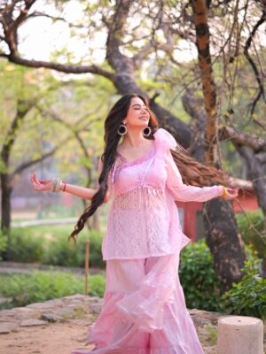 Nancy Arora Instagram - When God sends a replacement, you forget everyone who left…🤍🪬

Outfit by @ethnicwearby_meet 🌸

.
.
.

#trendingnow #explorepage #instadaily #dailypost #inancyarora #fashionblogger #likesforlike #fashionmodel #dailypost #lifestyle  #foryou #traditional #look