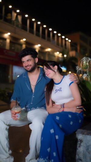 Nancy Arora Instagram - POV- Not a love story, just a story of great timing and better friendship 🖤
.
.
.
DOP- @saif_shaikh_24