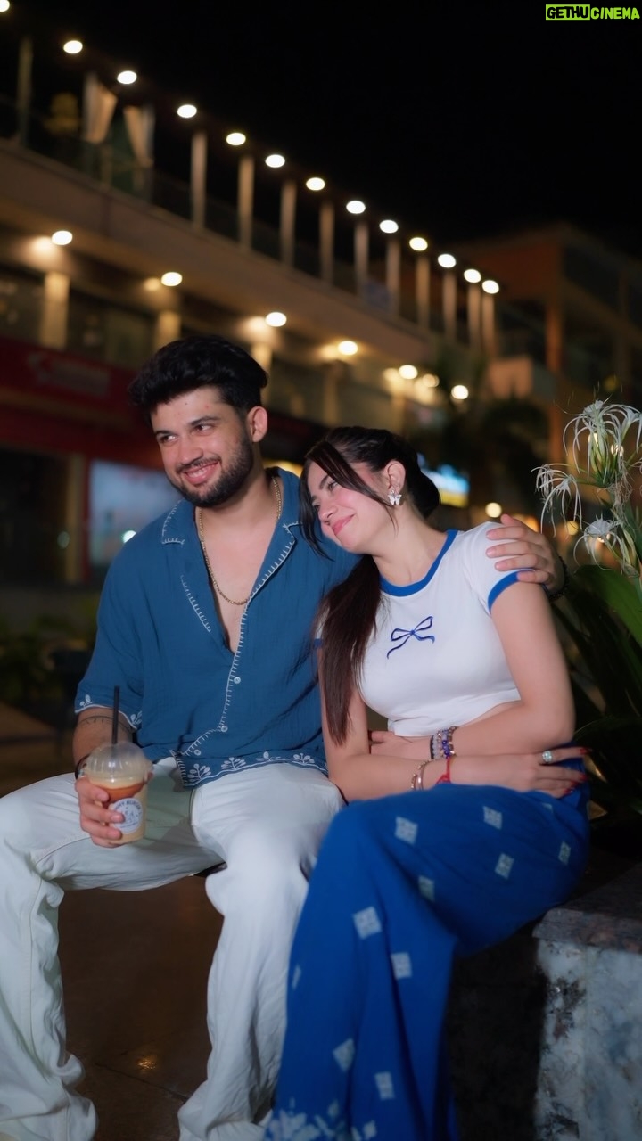 Nancy Arora - 30.4K Likes - POV- Not a love story, just a story of great timing and better friendship 🖤
.
.
.
DOP- @saif_shaikh_24