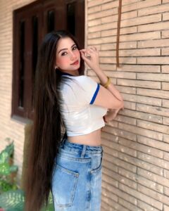 Actress Nancy Arora HD Photos and Wallpapers May 2025