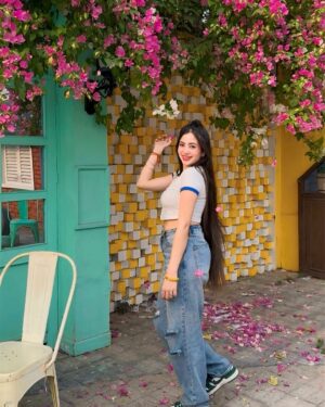 Nancy Arora Instagram - The greatest blessing god gave me is you.🤍🪬

.
.

#trendingnow #explorepage #instadaily #dailypost #inancyarora #fashionblogger #likesforlike #fashionmodel #dailypost #lifestyle #foryou