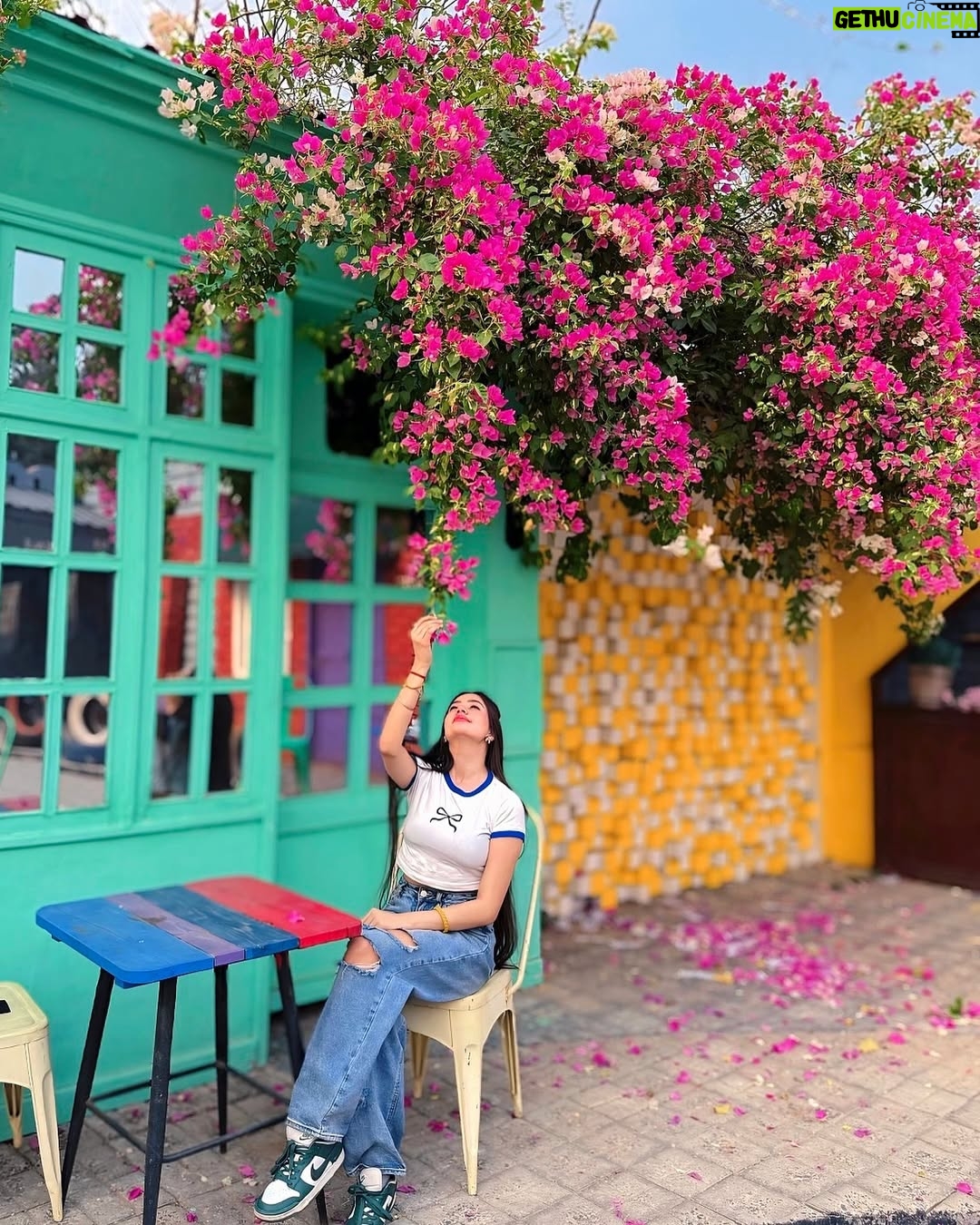 Nancy Arora - 9K Likes - The greatest blessing god gave me is you.🤍🪬

.
.

#trendingnow #explorepage #instadaily #dailypost #inancyarora #fashionblogger #likesforlike #fashionmodel #dailypost #lifestyle #foryou