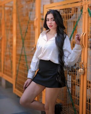 Nancy Arora Instagram - Not everyone deserves to know the real you, let them meet the version they deserve.🤍🥀

.
.

📸:- @starboiiiiiiii08 

.
.

#trendingnow #explorepage #instadaily #dailypost #inancyarora #fashionblogger #likesforlike #fashionmodel #dailypost #lifestyle #foryou