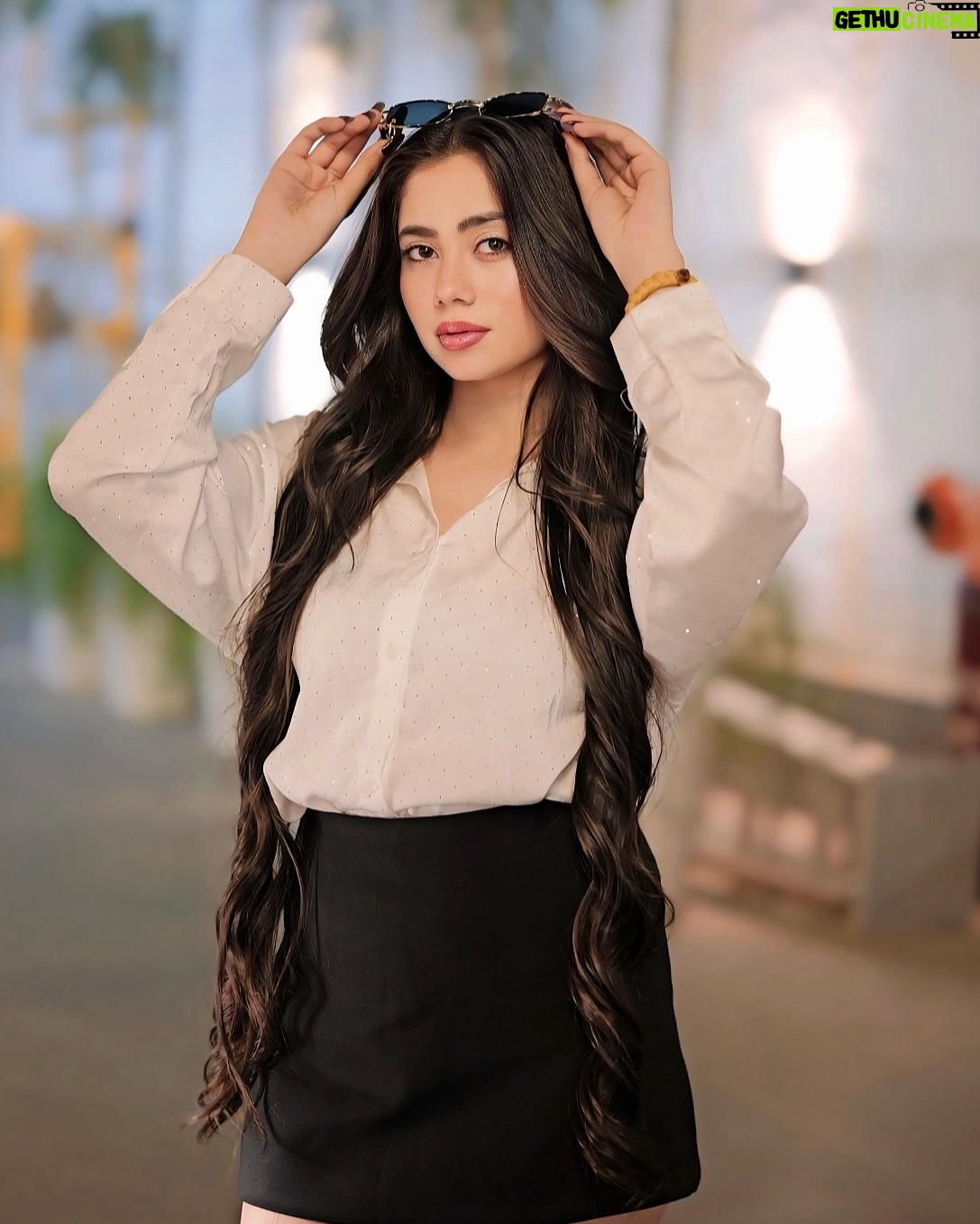 Nancy Arora - 4.2K Likes - Not everyone deserves to know the real you, let them meet the version they deserve.🤍🥀

.
.

📸:- @starboiiiiiiii08 

.
.

#trendingnow #explorepage #instadaily #dailypost #inancyarora #fashionblogger #likesforlike #fashionmodel #dailypost #lifestyle #foryou