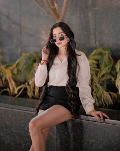 Actress Nancy Arora HD Photos and Wallpapers April 2025