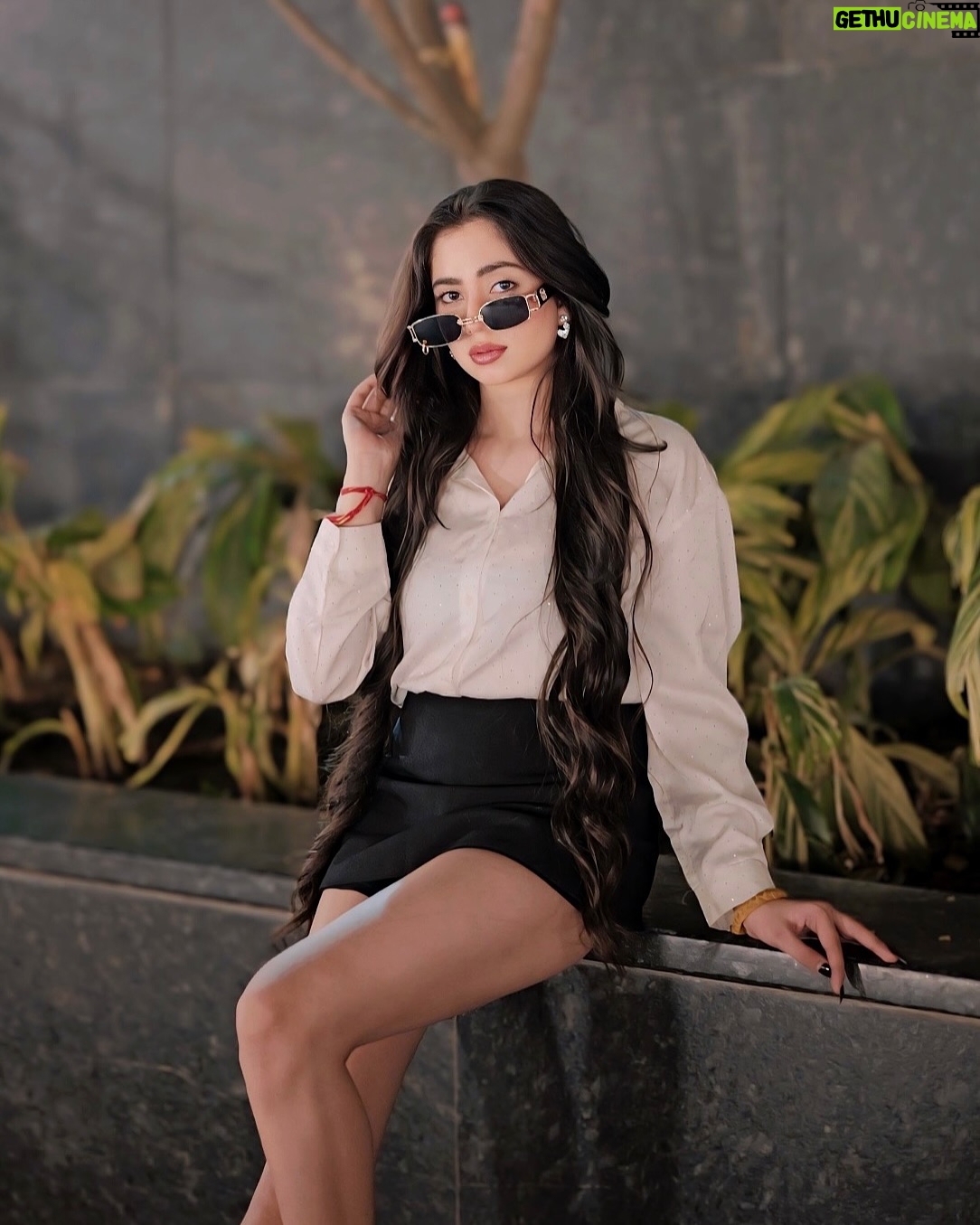 Nancy Arora - 4.2K Likes - Not everyone deserves to know the real you, let them meet the version they deserve.🤍🥀

.
.

📸:- @starboiiiiiiii08 

.
.

#trendingnow #explorepage #instadaily #dailypost #inancyarora #fashionblogger #likesforlike #fashionmodel #dailypost #lifestyle #foryou