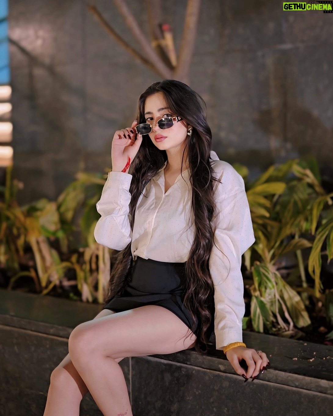 Nancy Arora - 4.2K Likes - Not everyone deserves to know the real you, let them meet the version they deserve.🤍🥀

.
.

📸:- @starboiiiiiiii08 

.
.

#trendingnow #explorepage #instadaily #dailypost #inancyarora #fashionblogger #likesforlike #fashionmodel #dailypost #lifestyle #foryou
