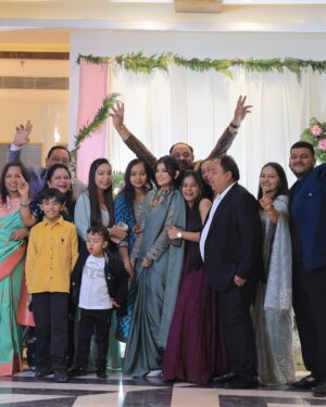 Nancy Goyal Instagram - Jab mile the tab laga nahin tha yha tak ka safar hai,
Ab yha tak hai saath, toh humesha ban kar rehna humsafar !! ♥️
Roka hogyaaaa!;) ♥️🥹
