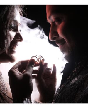 Nancy Goyal Instagram - Jindagi gulzaar hai , ab jo hatho mein tera hath hai.❤️🧿
Best decision was asking you to marry me @nancygoyalofficial ❤️🧿