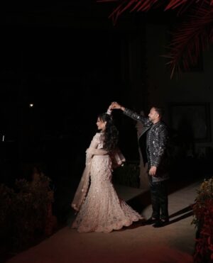 Nancy Goyal Instagram - Jindagi gulzaar hai , ab jo hatho mein tera hath hai.❤️🧿
Best decision was asking you to marry me @nancygoyalofficial ❤️🧿