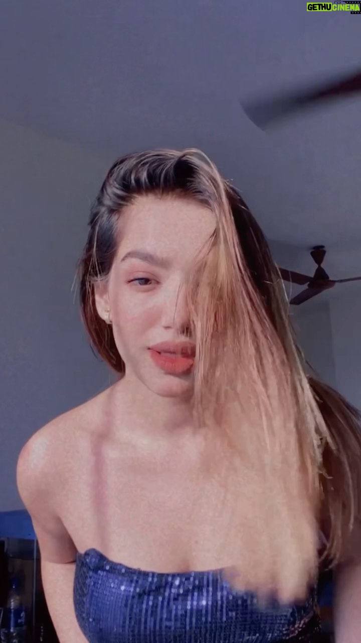 Nancy Suryavanshi - 15.9K Likes - ❤️‍🔥 because it’s trending 🙌🏻
.
.
.
#instagood #reelitfeelit #hotness #look