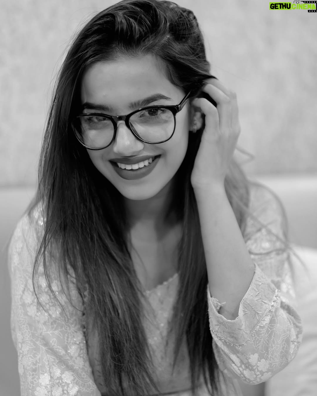 Nancy Suryavanshi - 29.8K Likes - Love 🤍
.
.
.
#instaphotos #babygirl #momslove #socute #era #lovecareshare #Debbie