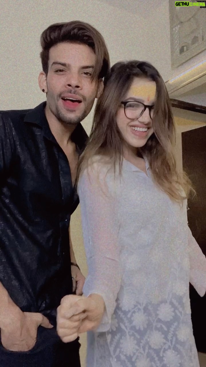 Nancy Suryavanshi - 43.8K Likes - Tere nal Mai javangi 🔥
.
.
.
#instagood #reelitfeelit #marriage  #song #beingsalmankhan #lovecareshare