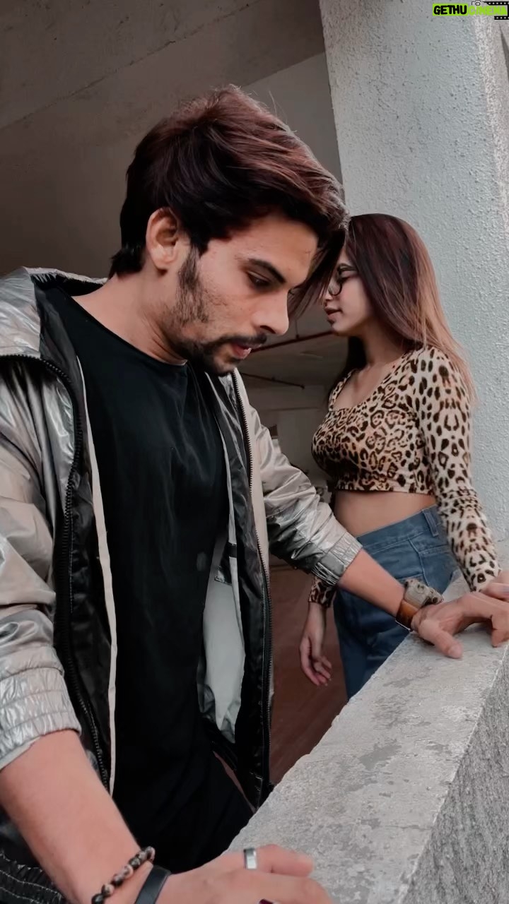 Nancy Suryavanshi - 21.2K Likes - Mere dil mere deemag se nahi nikalti tum kya karu😔😔❤️❤️❤️
.
.
.
.
#rockstar107 #bawal27 #khanarmanzahid #armanway #armanworld #rap #rapmyworld #brokenheart #goodlook #attitude #gullyboy #rapper #armanrap #armanzahid #rapmusic #tranding #trand #look