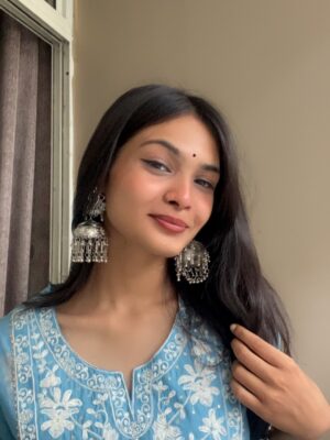 Nandini Instagram - 🌼🤍