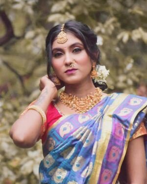 Nandini Padmukh Instagram - Teri ore ❤️✨

MUA : @nehazzglammy__mua 
PC : @sumieclicks