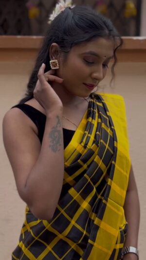 Nandini Padmukh Instagram - Makeup,hair,draping :- @deep_makeover_9505
model :- @rhythmic__girl