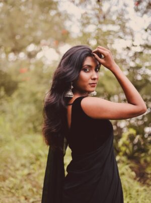 Nandini Padmukh Instagram - सादगी तो हमारी जरा देखिये 💕

PC : @tej_mohite_photography