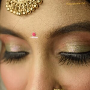 Nandini Padmukh Instagram - @nehazzglammy__mua
#makeup#southindia look#duskytone