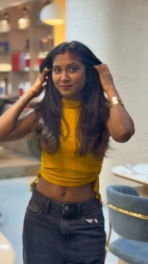 Nandini Padmukh Instagram - ⨠From dull ā dazzling āØ
At NUA by Vogue Studio, Baner itās all about the New U Always. š
Watch how our Shea Butter Spa a fresh cut turns lifeless hair into a glossy, bouncy look šø
š PAN Card Club Road, Baner
š 9767073000
šāāļø Book your glow-up today!
#NuaByVogueStudio #NewUAlways #BanerSalon #HairTransformation #SheaButterSpa #VogueStudio #foryoupage #ExplorePage #FYP #ViralArt #DiscoverArt #InstagramArt #IGArtCommunity #ForYouPage #ReelArt