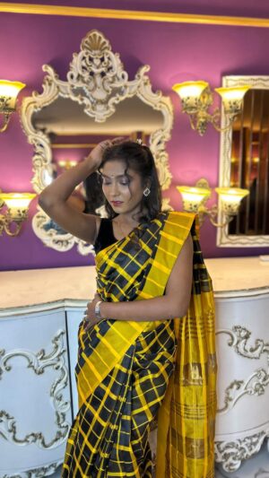 Nandini Padmukh Instagram - South indian look with no filter š«¶š»
Mua :- @deep_makeover_9505
Model :- @rhythmic__girl