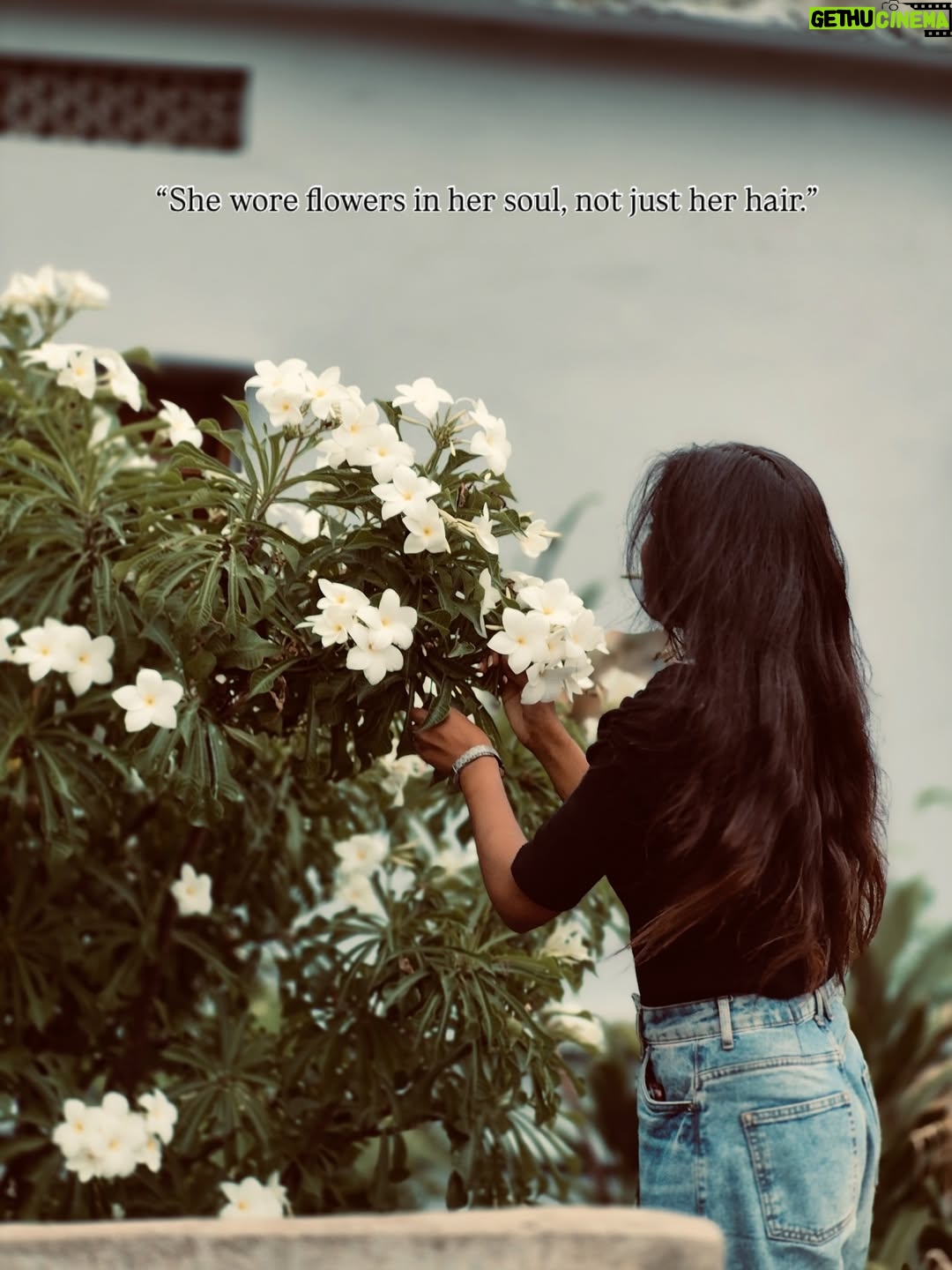 Nandini Padmukh - 3 Likes - “She wore flowers in her soul, not just her hair.”✨