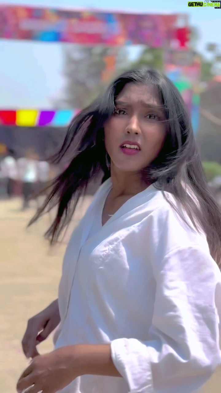 Nandini Padmukh - 109 Likes - Happy holi everyone ❤️✨

#trending #rhythmic__girl #nandinipadmukh #foryou #foryoupage #happyholi #holi #happyholi2025 #holihai