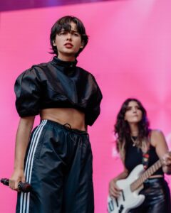 Actress Naomi Scott HD Photos and Wallpapers August 2025
