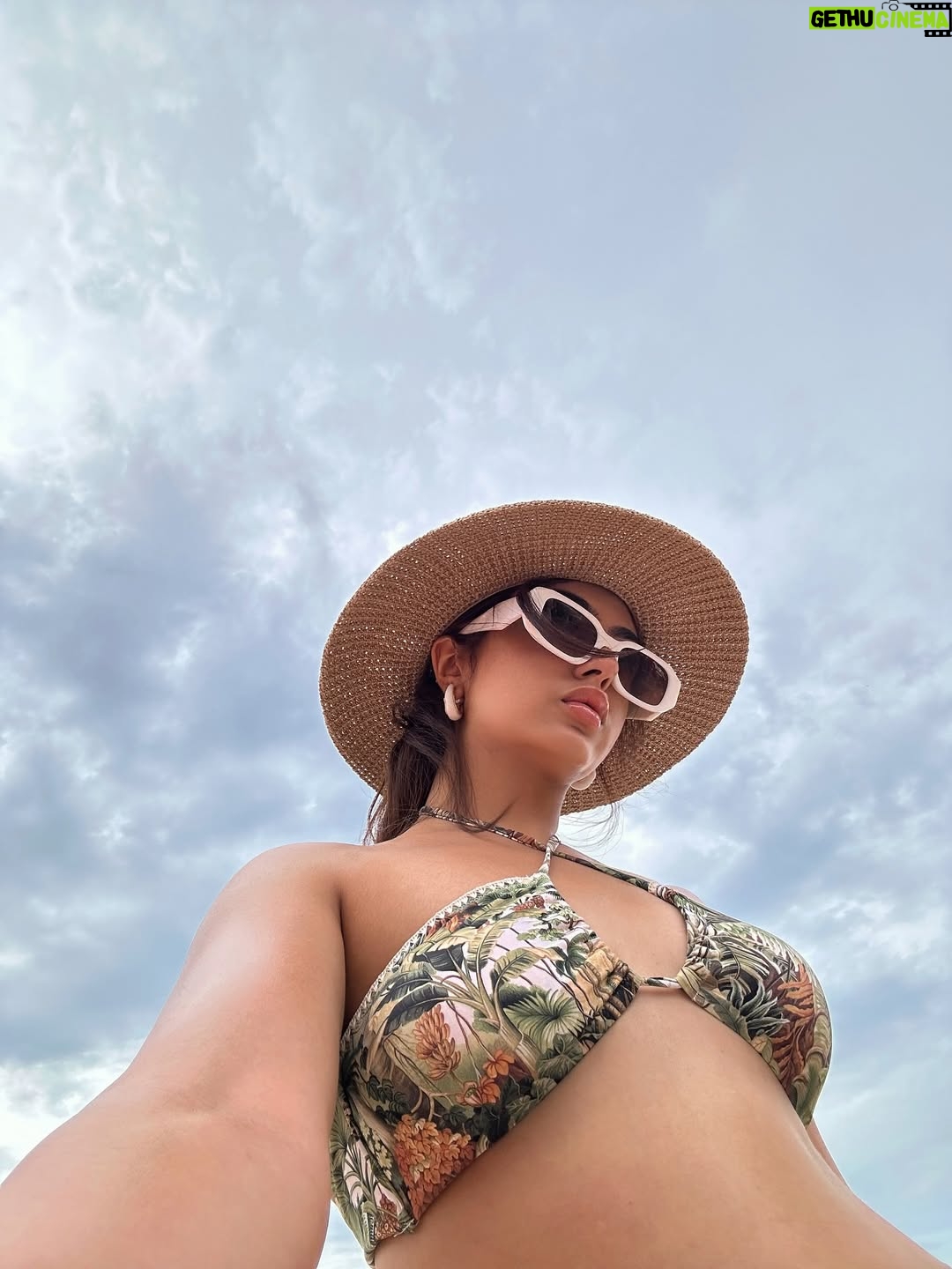 Natallia Aroraa - 6.3K Likes - that summer of ‘24 ❤️‍🔥