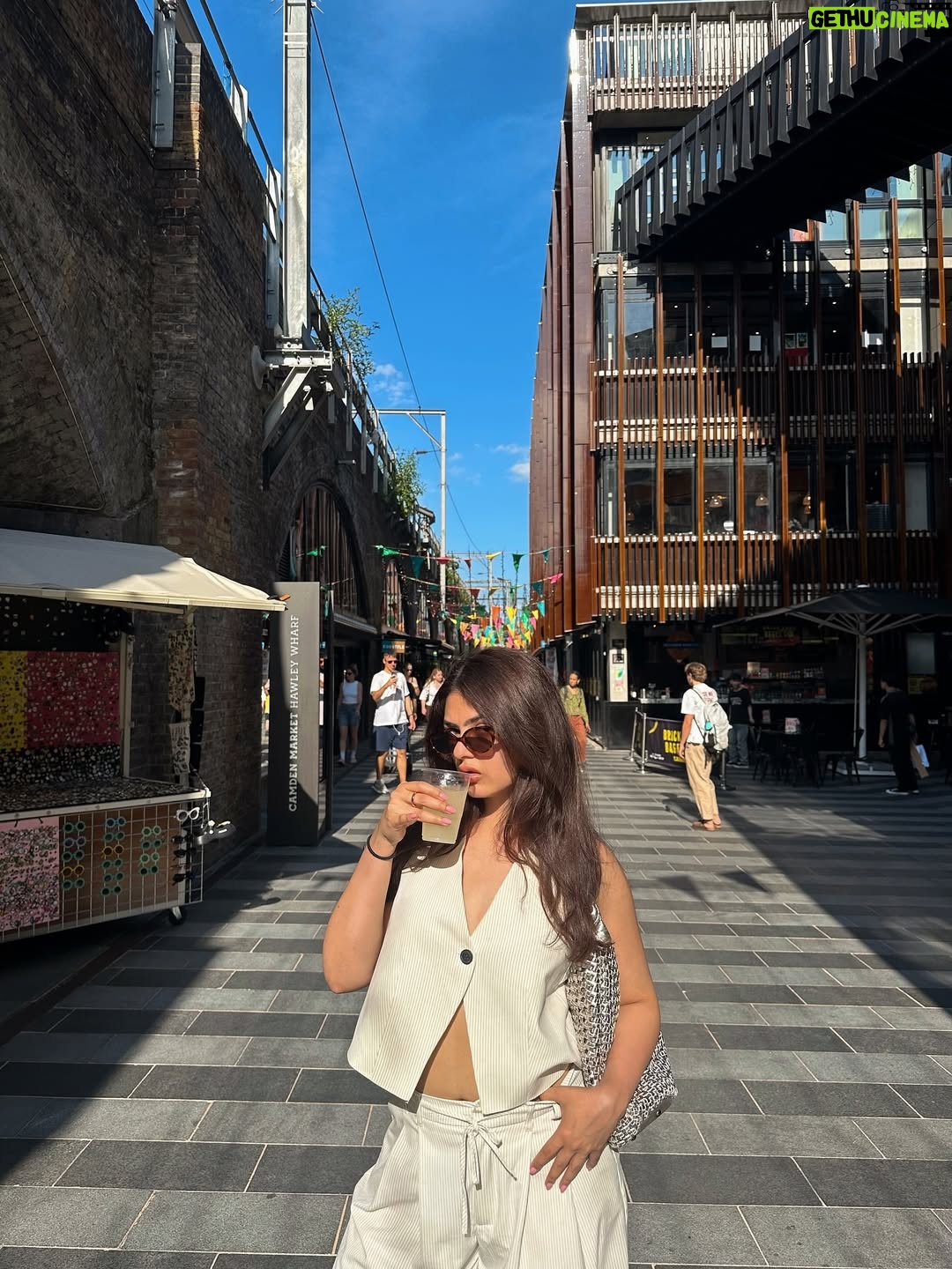 Natallia Aroraa - 3 Likes - lemonade on a sunny day with a side of pinky🧃