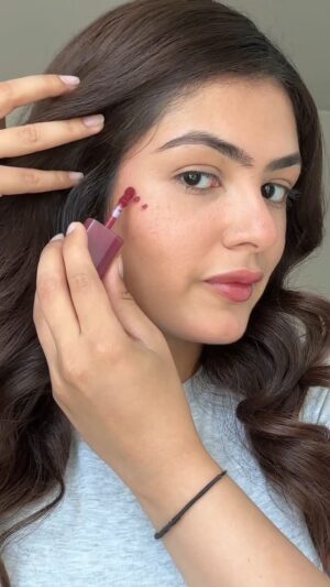 Natallia Aroraa Instagram - This is me filing a report because I’ve been robbed by retail prices 🙃 

Thankfully @tirabeauty said justice for the girlies with the Hello Beauty Sale. Discounts   code “HELLO” = major restock. Sale ends 13th July. You’ve been warned 💌

#TiraHelloBeautySale #TiraBeauty #BeautySales #MakeupDiscount #ForEveryYou