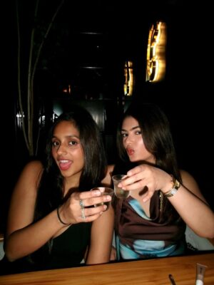 Natallia Aroraa Instagram - the bombay episode 🛺