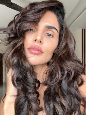 Nathalia Kaur Instagram - Fresh 📸