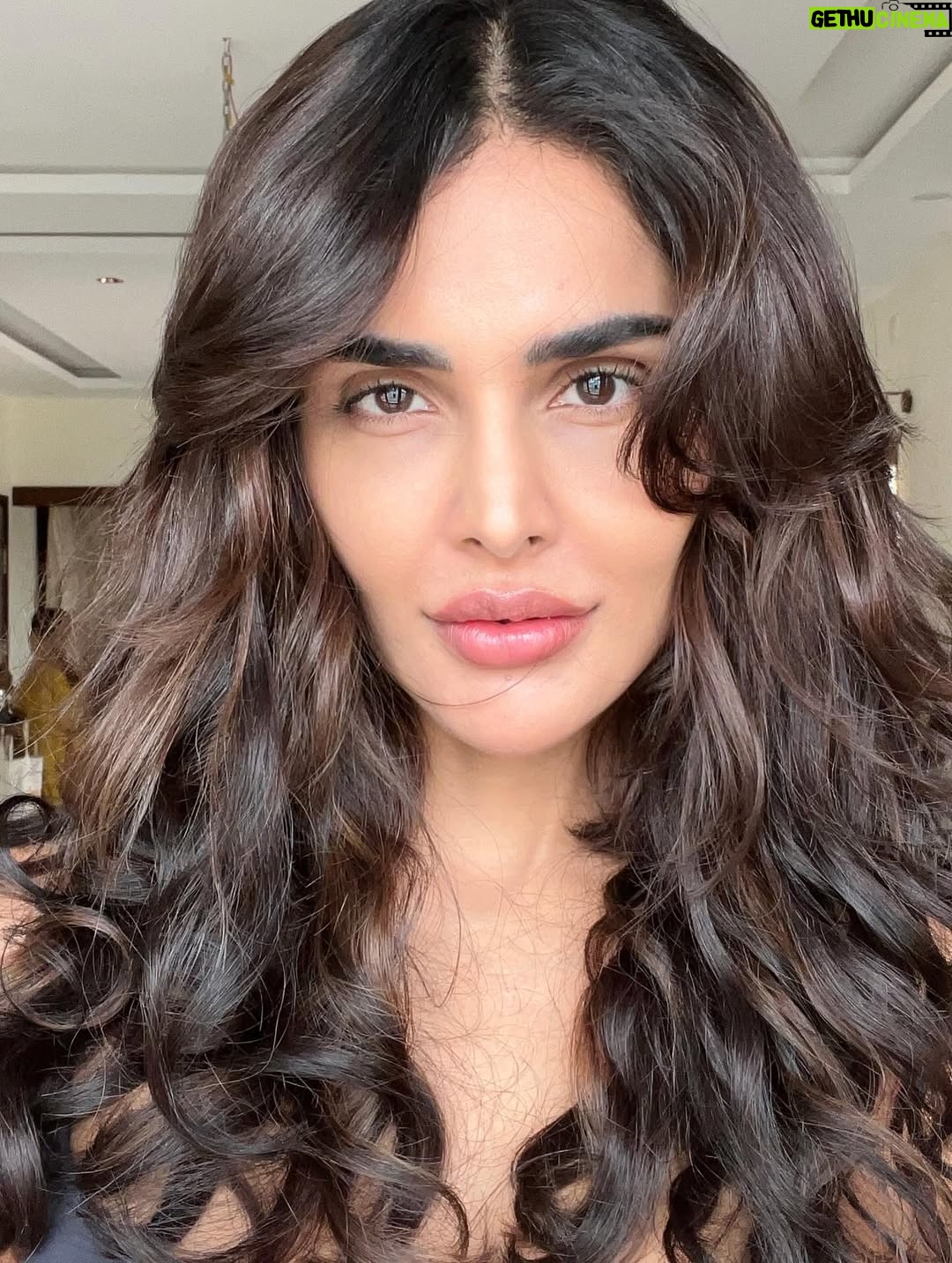 Nathalia Kaur - 6.4K Likes - Fresh 📸