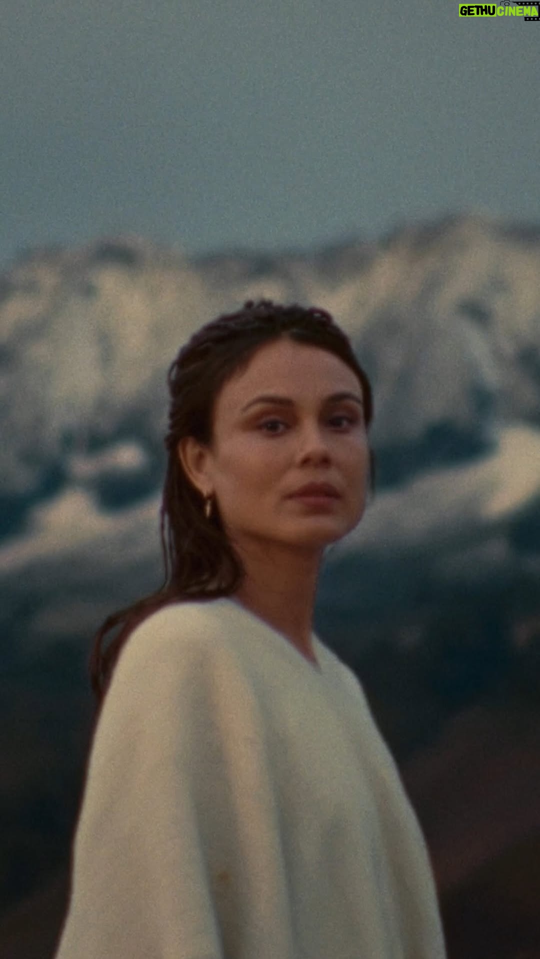 Nathalie Kelley - 856 Likes - How do we use our past to shape a more conscious future? 

Our new short film explores that question through the journey of actress and storyteller @natkelley, whose own life bridges Peru and the world beyond. Shot on 16mm, this film is a sensory journey into the Andes and the soul of our new Heritage Collection - a story of tradition, resilience, and the wisdom carried in the mountains.

Premiering November 13th in New York City and launching everywhere November 14th.

Directed by @sandrawinther, in partnership with @paka, @backroadspictures, and @earthrise.studio.